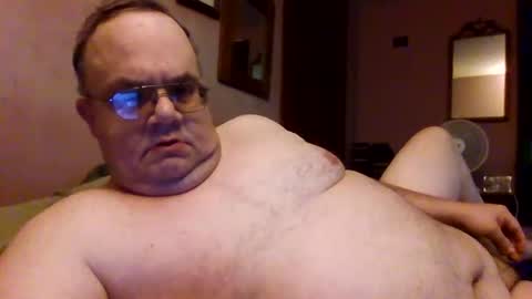 Snapshot of chrismini312 chatting on September 29, 7:10 pm Chris The Jerk Off King online show from September 29, 7:10 pm