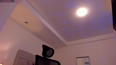 chrismorgan24 online show from March 21, 2:04 am