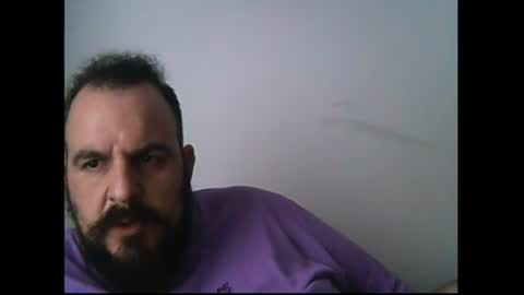 Snapshot of chrisole chatting on December 16, 9:14 am chris ole online show from December 16, 9:14 am