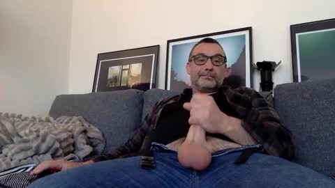 chrispanam13 online show from May 9, 11:22 am