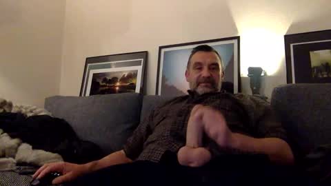chrispanam13 online show from May 19, 8:15 pm
