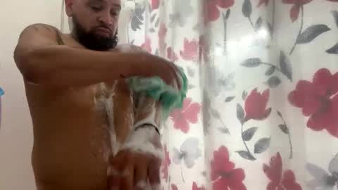 chrisr4203 online show from April 27, 4:47 pm