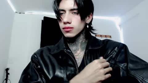 CHRIS  INDEPENT MODEL online show from January 27, 10:06 pm