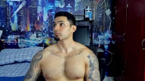 Chriss Stewart online show from May 13, 2:08 am