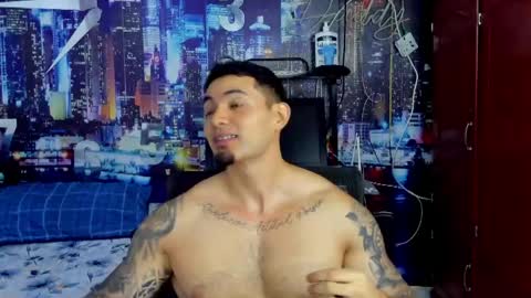 Chriss Stewart online show from May 22, 2:27 am