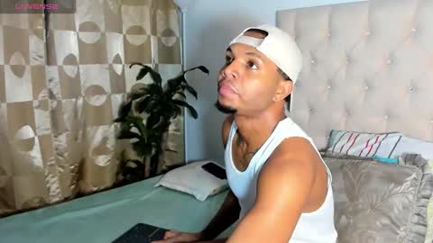 Chriss Vall online show from April 9, 8:09 am