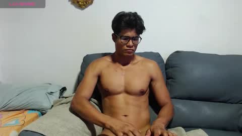 ---Chistian--- online show from October 18, 11:04 am