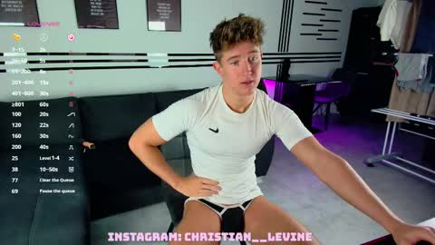 Snapshot of christianlevine_ chatting on February 25, 2:25 am UPVOTE ME ------ ILL DO SOMETHING FOR FREE online show from February 25, 2:25 am