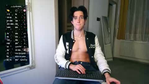 UPVOTE ME ------  ILL DO SOMETHING FOR FREE online show from February 13, 9:09 pm