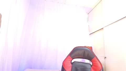 christopher_wallace23 online show from February 16, 8:51 pm