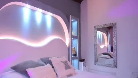 christopher_whitaker online show from February 9, 12:43 pm