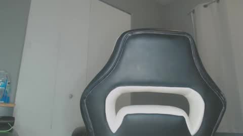 ChrisVacherx online show from January 3, 3:16 am