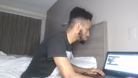 ChrisVacherx online show from March 6, 3:13 am