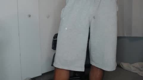 ChrisVacherx online show from December 15, 11:55 am