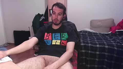 Chromefox123 online show from March 9, 2:54 pm