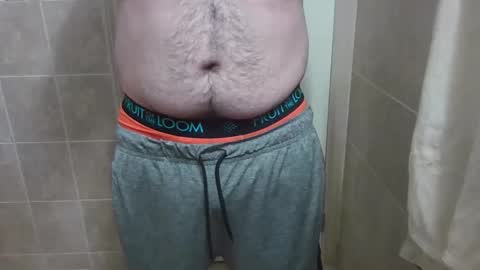 Snapshot of chubbycub14 chatting on September 25, 4:33 am chubbycub14 online show from September 25, 4:33 am