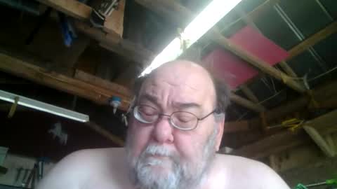 chubyluver11896 online show from March 11, 4:47 pm