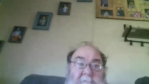 chubyluver11896 online show from April 2, 5:10 pm