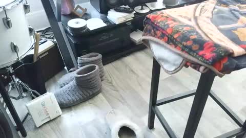 chuchuchu9021 online show from February 15, 7:33 pm