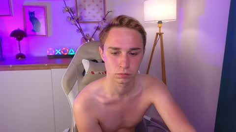 Chuck online show from June 4, 9:54 pm