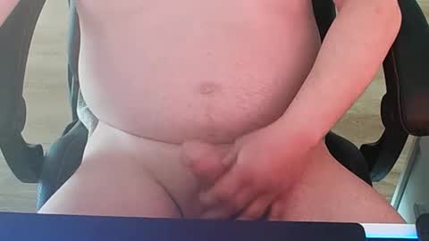 Snapshot of chucky606 chatting on February 16, 9:48 am chucky606 online show from February 16, 9:48 am