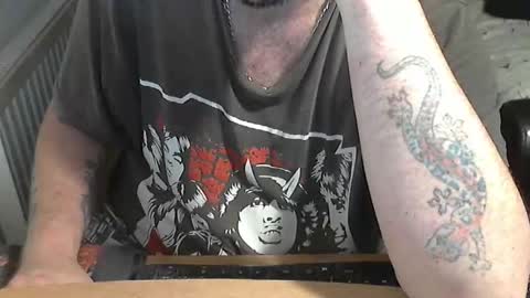 Snapshot of chunkisgreat chatting on October 22, 9:40 pm chunkisgreat online show from October 22, 9:40 pm