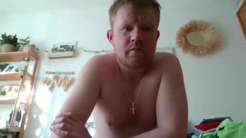 Snapshot of ciasnsyrize1996 chatting on March 4, 1:38 pm ciasnsyrize1996 online show from March 4, 1:38 pm