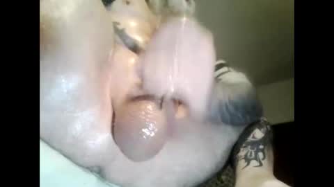 oilywanker online show from March 10, 8:37 pm