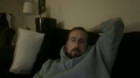 citizen747 online show from November 11, 3:00 am