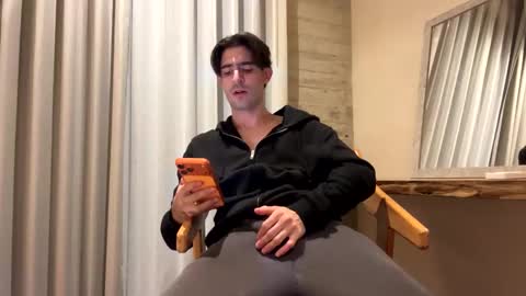 ckeefer96 online show from May 7, 12:33 am