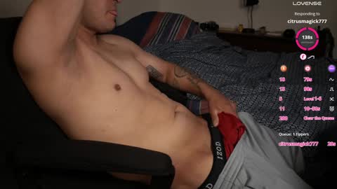 Clark online show from December 12, 1:32 am