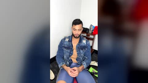 Clay online show from February 20, 3:14 am