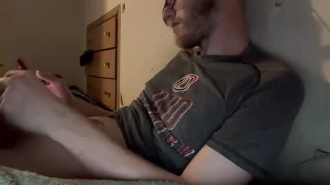 cleatus27 online show from June 18, 5:31 am