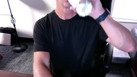 Snapshot of clemike69 chatting on October 7, 6:01 pm clemike69 online show from October 7, 6:01 pm