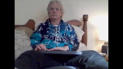 clitboy658752 online show from March 13, 6:58 pm