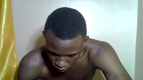 clive_damian online show from June 25, 4:34 pm