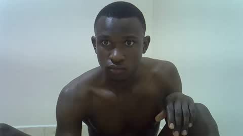 clive_damian online show from April 26, 2:47 pm