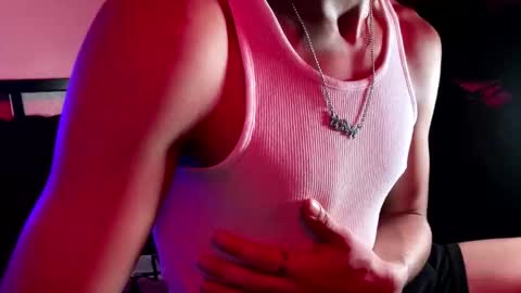 Snapshot of cloudsixtnine chatting on October 26, 8:38 am Drew online show from October 26, 8:38 am