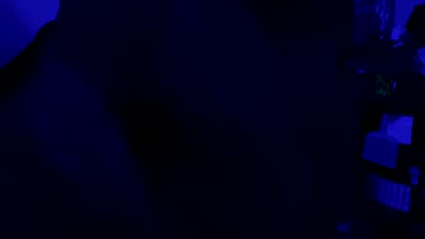 Snapshot of cloudsixtnine chatting on January 3, 8:32 am Drew online show from January 3, 8:32 am