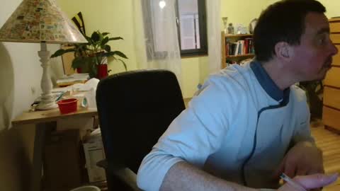 Snapshot of clouplefun chatting on January 6, 5:52 am clouplefun online show from January 6, 5:52 am