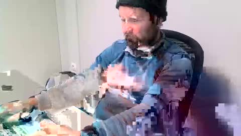 Snapshot of cmp_brandon chatting on January 22, 1:11 pm cmp_brandon online show from January 22, 1:11 pm