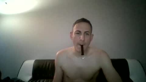 Master Bates online show from December 4, 7:37 am