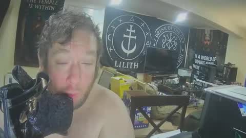 cnachristopherj online show from February 9, 5:17 pm