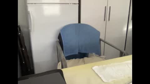 Snapshot of coach_karl chatting on October 31, 12:41 pm Coach Karl Porn Star Tip me all the way to my next trip online show from October 31, 12:41 pm