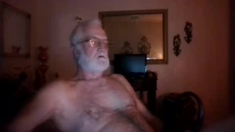Snapshot of cockpumpforyou chatting on January 16, 9:37 am Cock Pump For You online show from January 16, 9:37 am
