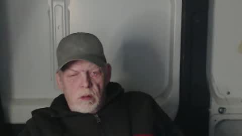 cockreadynow4u online show from February 2, 4:44 am