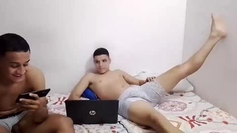 Snapshot of coco_straight chatting on October 9, 4:17 am coco_straight online show from October 9, 4:17 am
