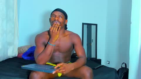 Snapshot of coddy_fit chatting on September 24, 4:56 am cody online show from September 24, 4:56 am