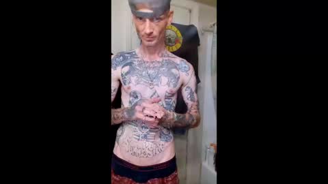 codywatters14 online show from May 11, 3:41 am