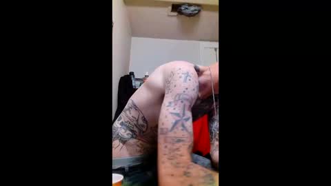 codywatters14 online show from April 25, 8:17 am